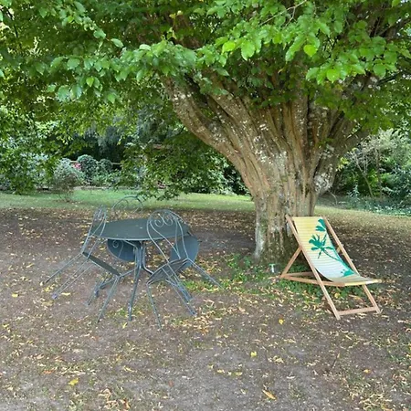 Privée Au Bord De La Rivière Séjour chez l'habitant