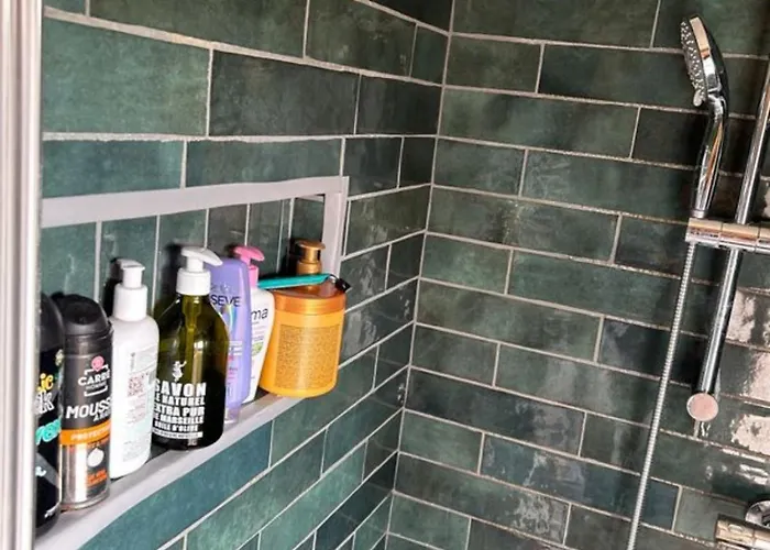 Privee Au Bord De La Riviere Privatunterkunft Ouilly-du-Houley